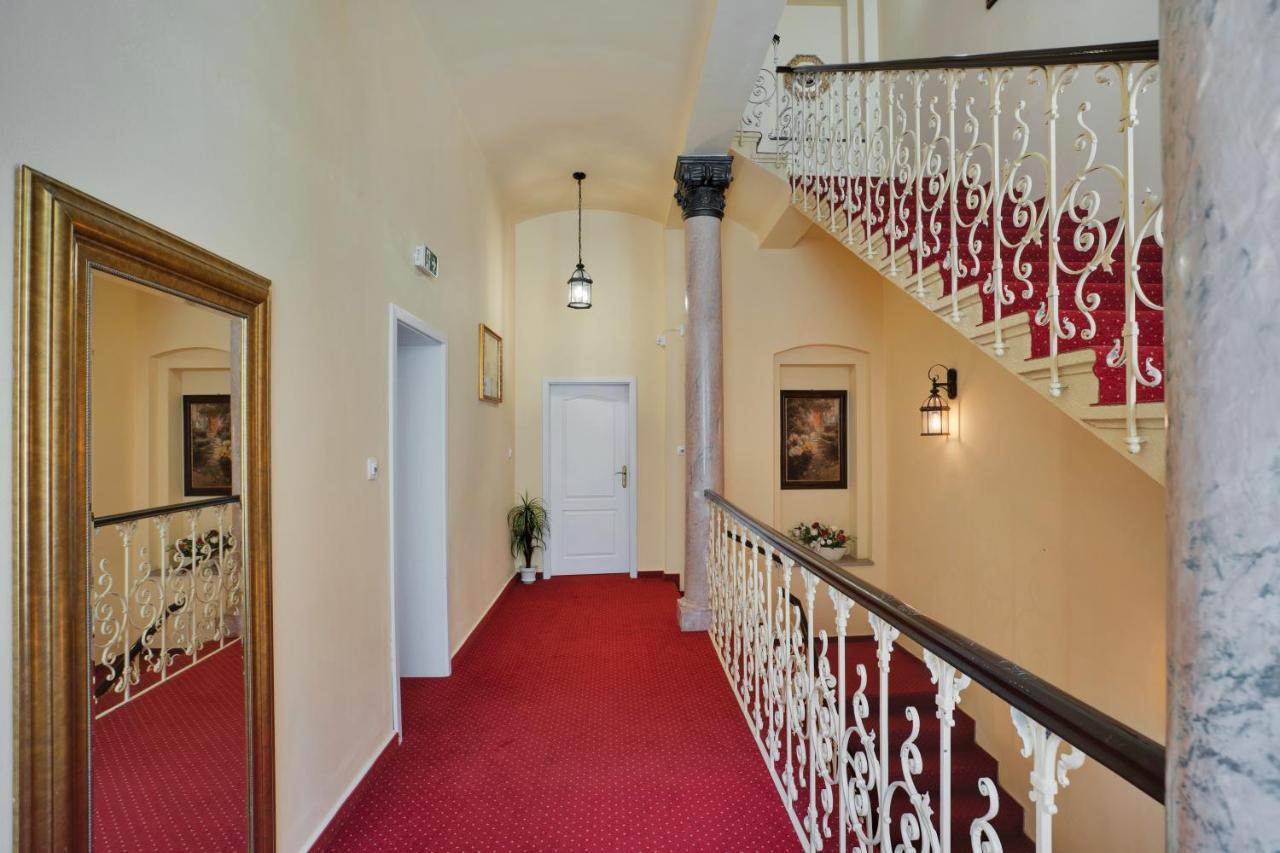 Aphrodite Hotel Marianske Lazne Exterior photo